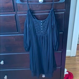 Black cut-out sleeve dress